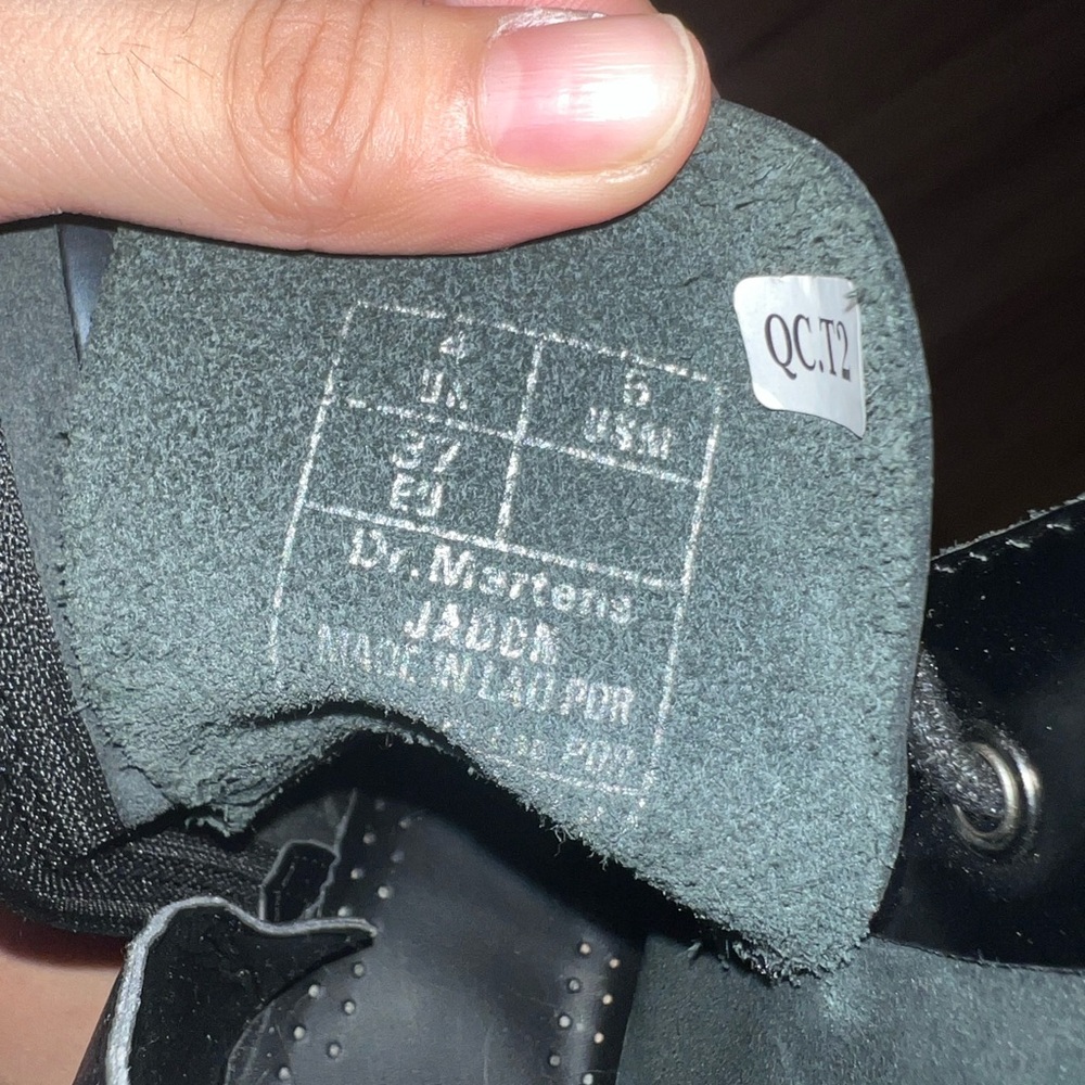Dr Martens - Picture 8 of 8